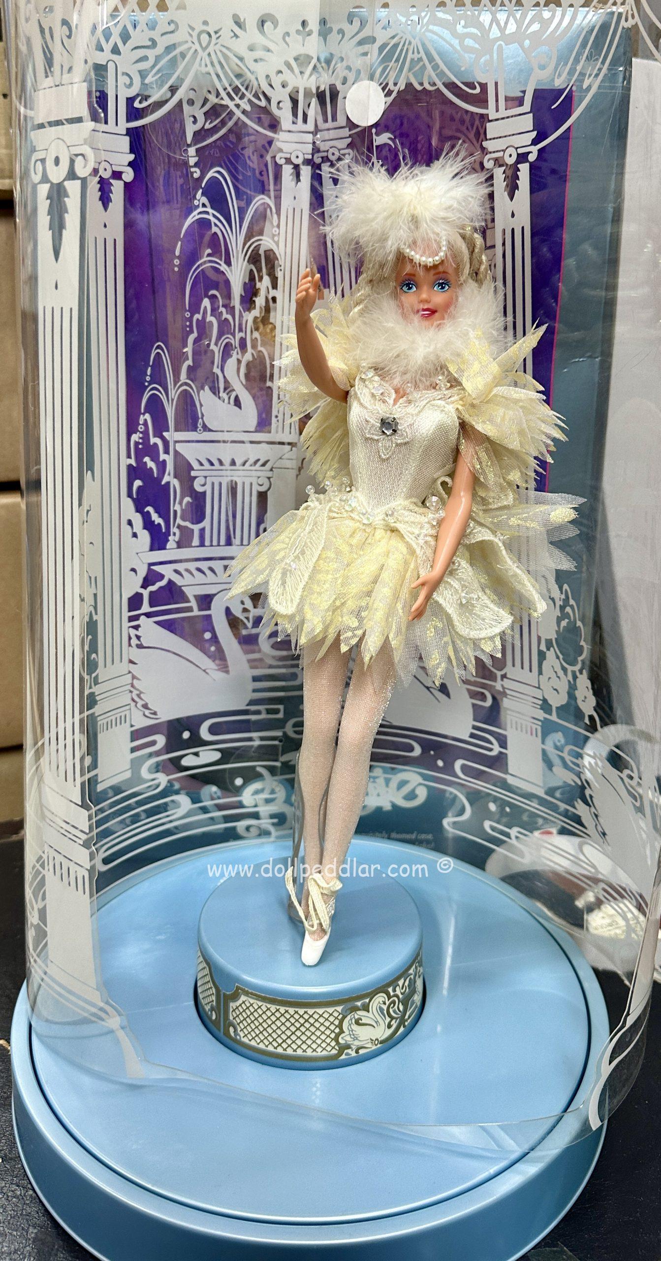 01648 Swan Lake Barbie (Prima Ballerina Music Box) - Image 7