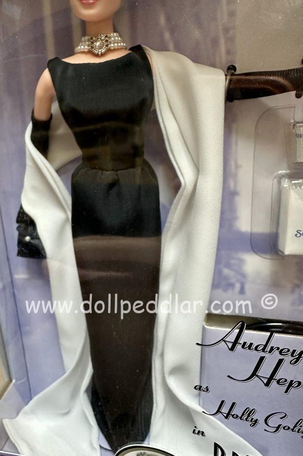 20355 Audrey Hepburn in Breakfast at Tiffany's Black Gown - Image 3