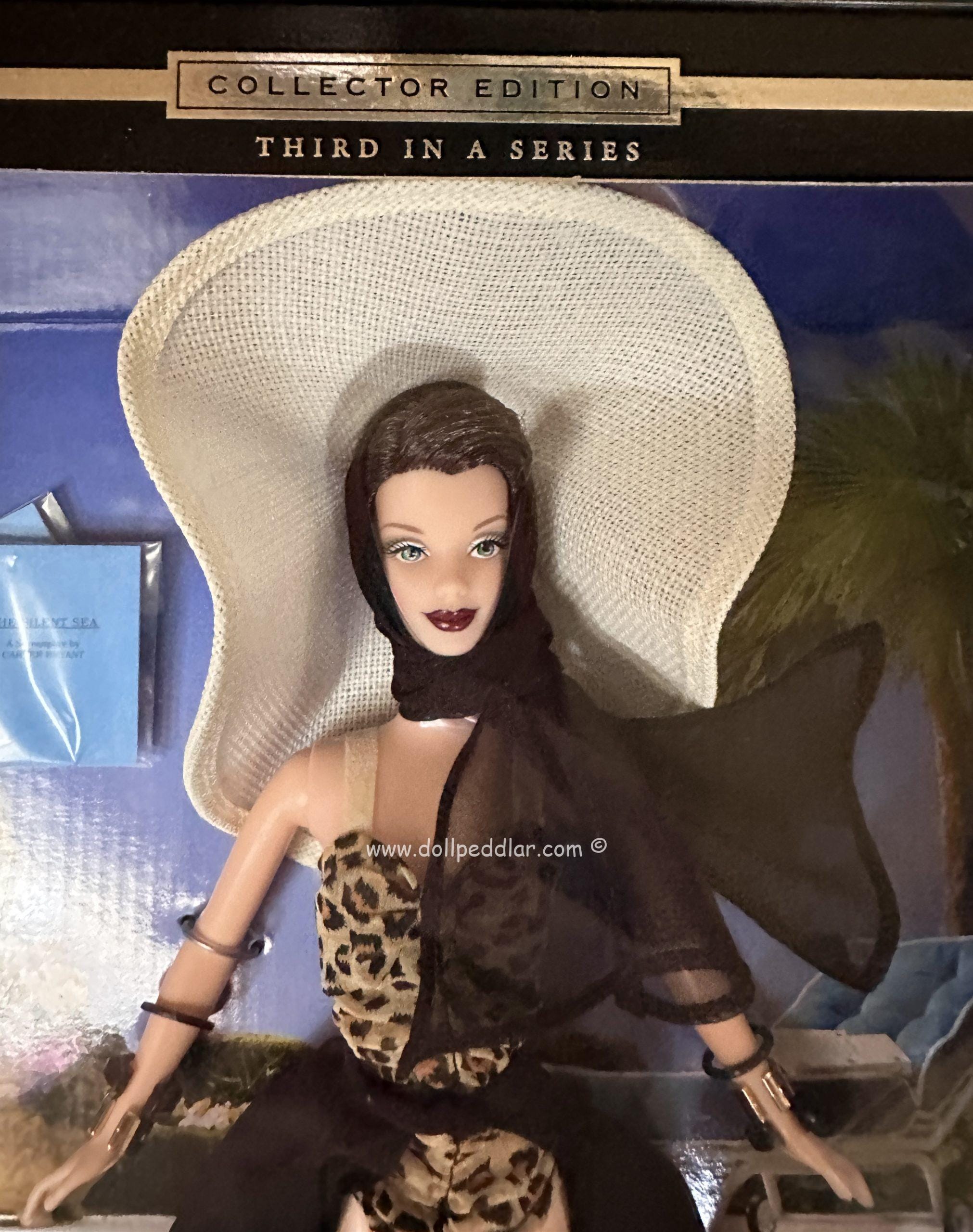 29389 2001 Barbie Con Day In The Sun Barbie Brunette LE1100 - Image 2