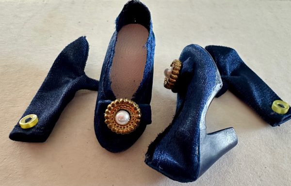 Vintage Midnight Blue pumps with matching gloves accessorized with pearl & gold  Little Miss Revlon, Cissette, Jill,  10" fashion dolls Mint