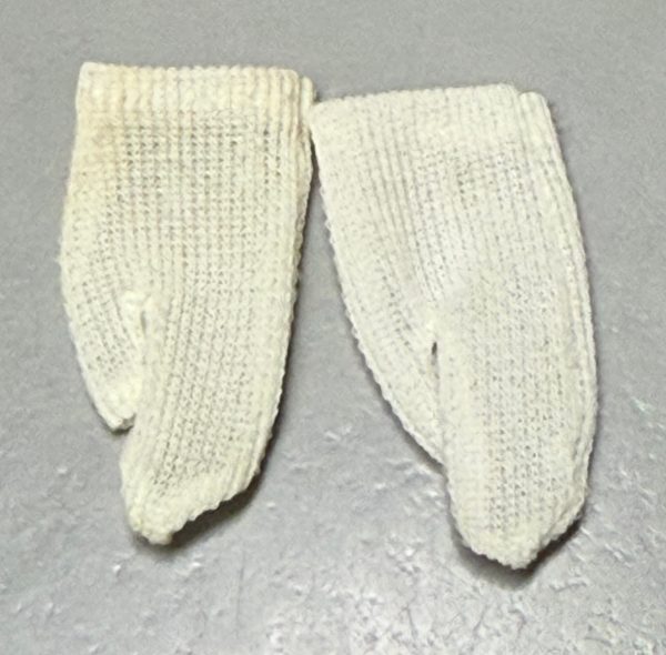 Vintage Barbie White Tricot Short Gloves