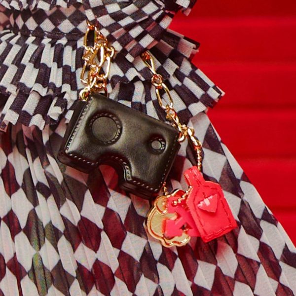 HNV20 Off-White™ c/o Monster High Harmonie Ghoul Doll NRFB in Shipper - Image 5