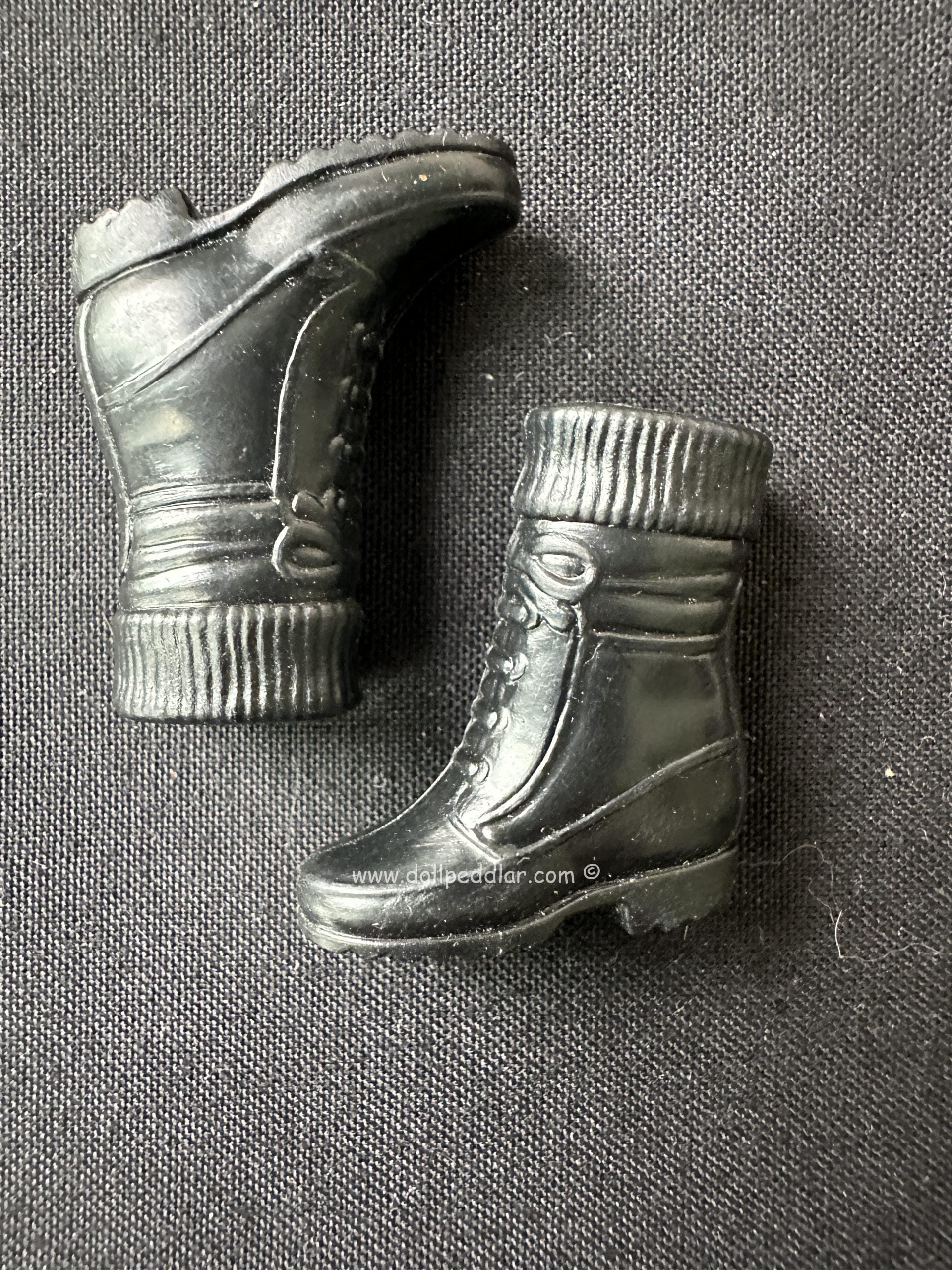 30mm Black Plastic Boots