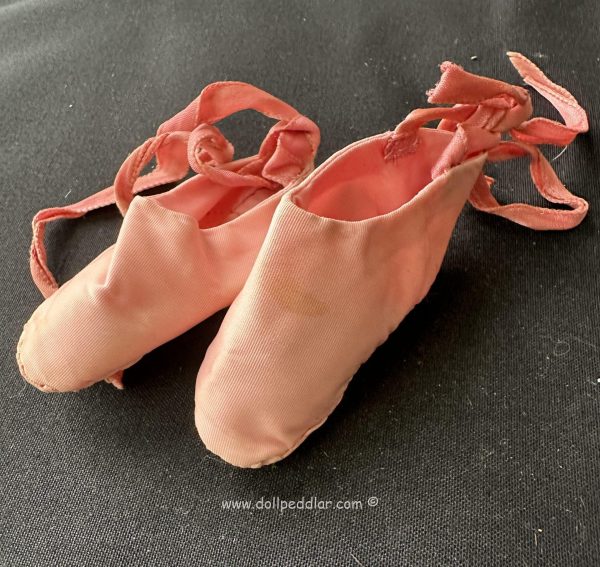 2.5" Pink Ballerina Slippers with Ties