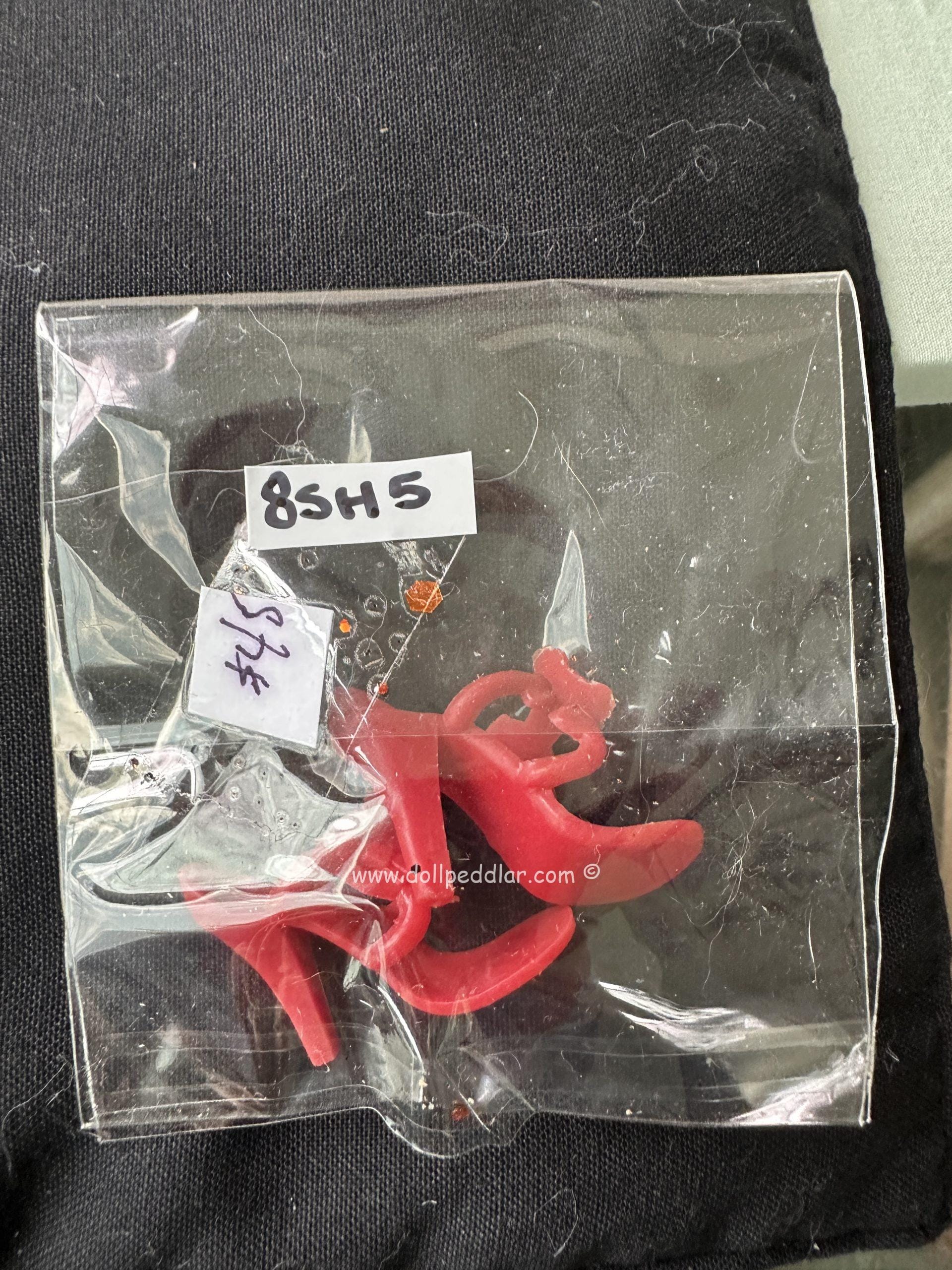 1.5" Vintage Fashion Doll Red Heels - Image 5
