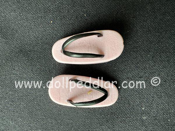 Grab Bag of 4 Pairs of Random Barbie Shoes - Image 13