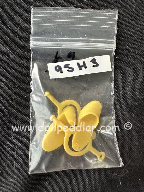 Vintage Yellow Barbie Butterfly Heels - Image 5