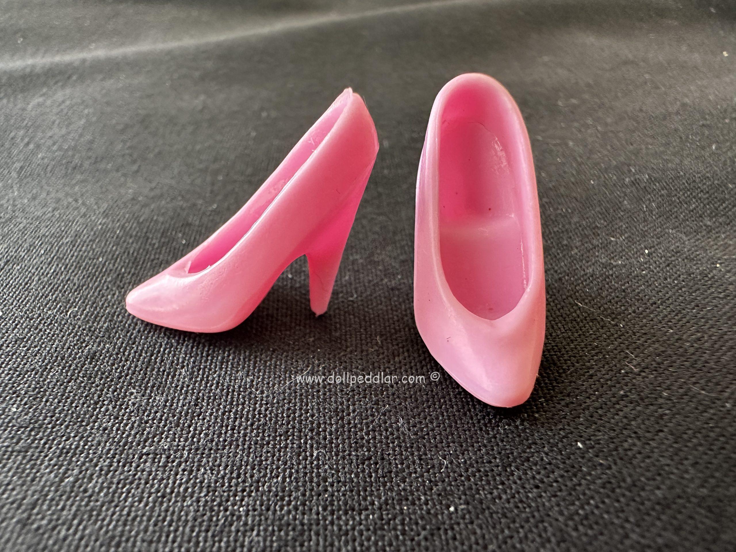 Grab Bag of 4 Pairs of Random Barbie Shoes - Image 2