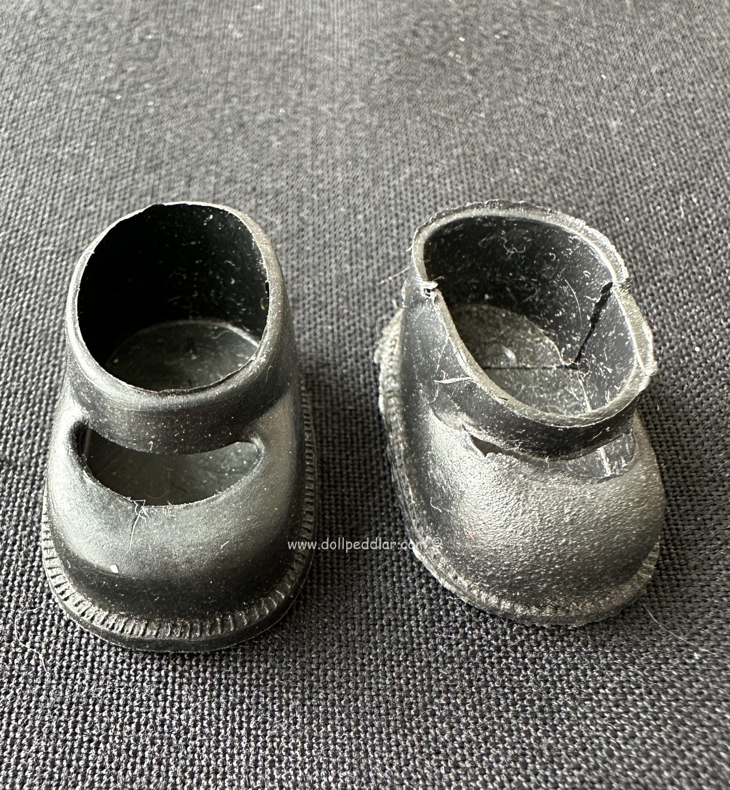 30mm Black Rubber Shoes - Image 4