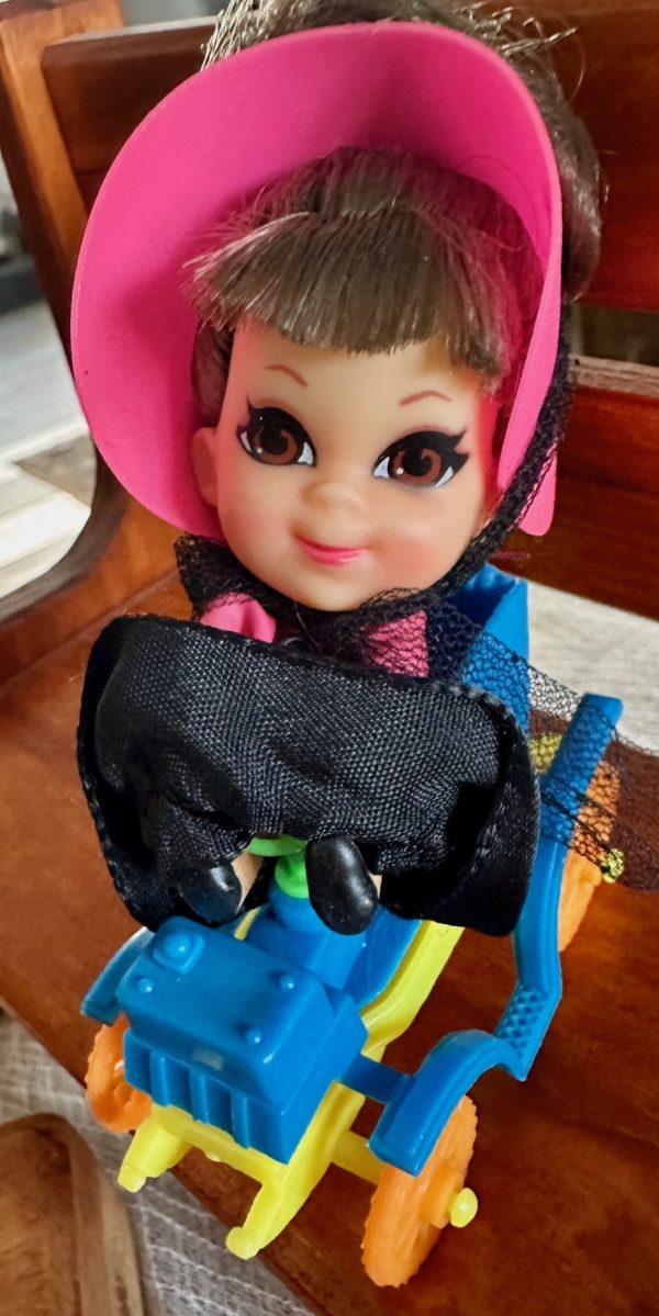 #3641 Vintage Mattel Liddle Kiddles Henrietta Horseless Carriage Doll & Carriage MINT/COMPLETE