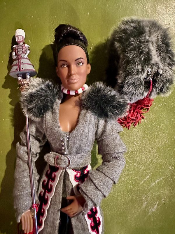 Tonner Wizard of Oz Winkie Business Dressed Doll 16" - Image 5