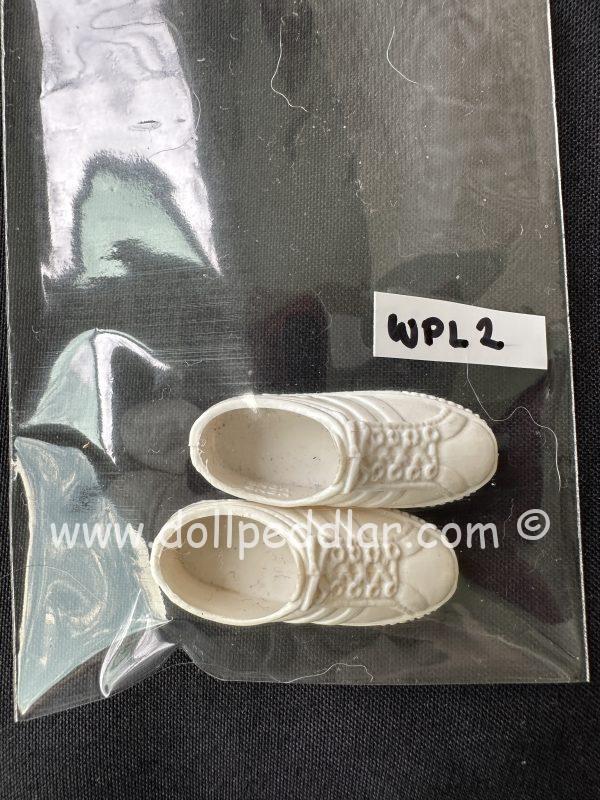 Vintage 1.5" Vintage White Fashion Doll Sneakers - Image 7