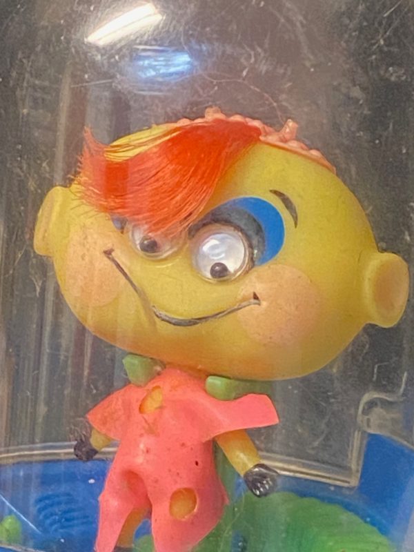 Vintage Mattel Kozmic Kiddles Yellow Fellow & Spacecraft - Image 3
