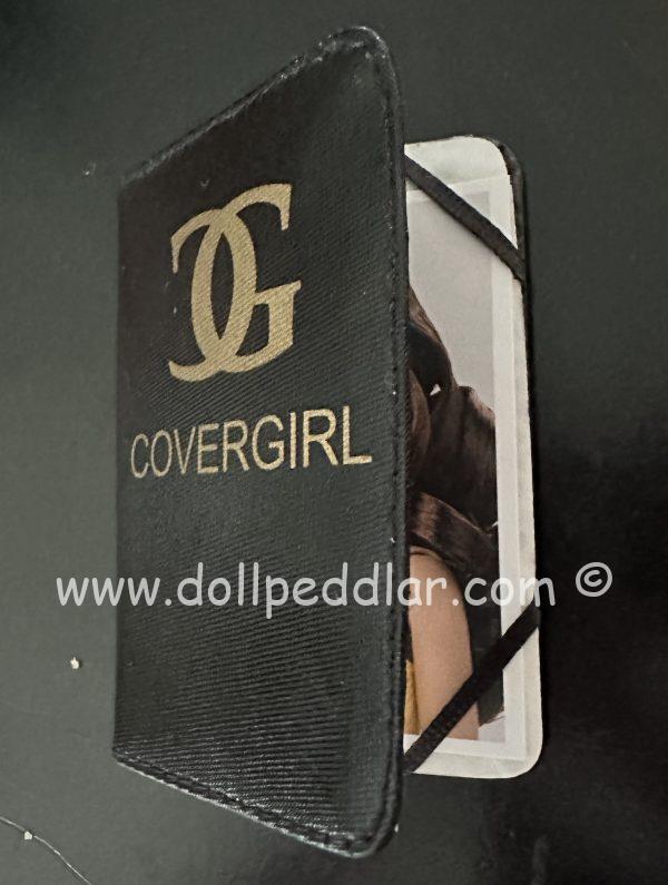 Covergirl Model Lookbook, Black Portfolio Accessory 2"