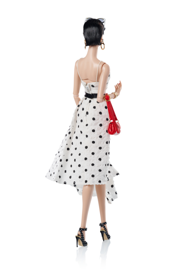 2024 WClub Fashion Royalty Holiday Spot Dania Zarr - Image 2