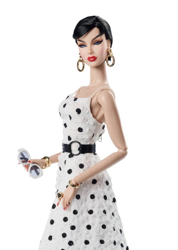 2024 WClub Fashion Royalty Holiday Spot Dania Zarr - Image 3