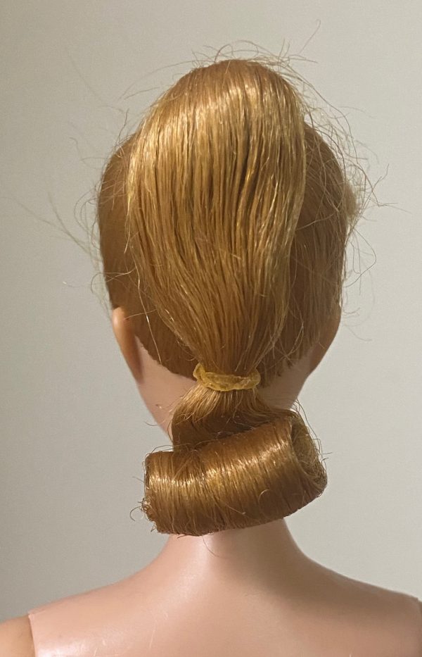 Vintage #4 Blonde Ponytail Barbie No Box - Image 7