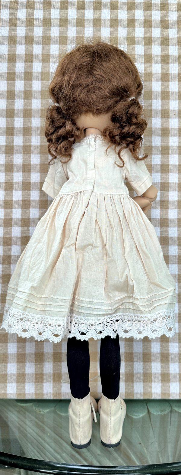 Connie Lowe Stella 16" Latte Resin from MDCC 2024 - Image 7