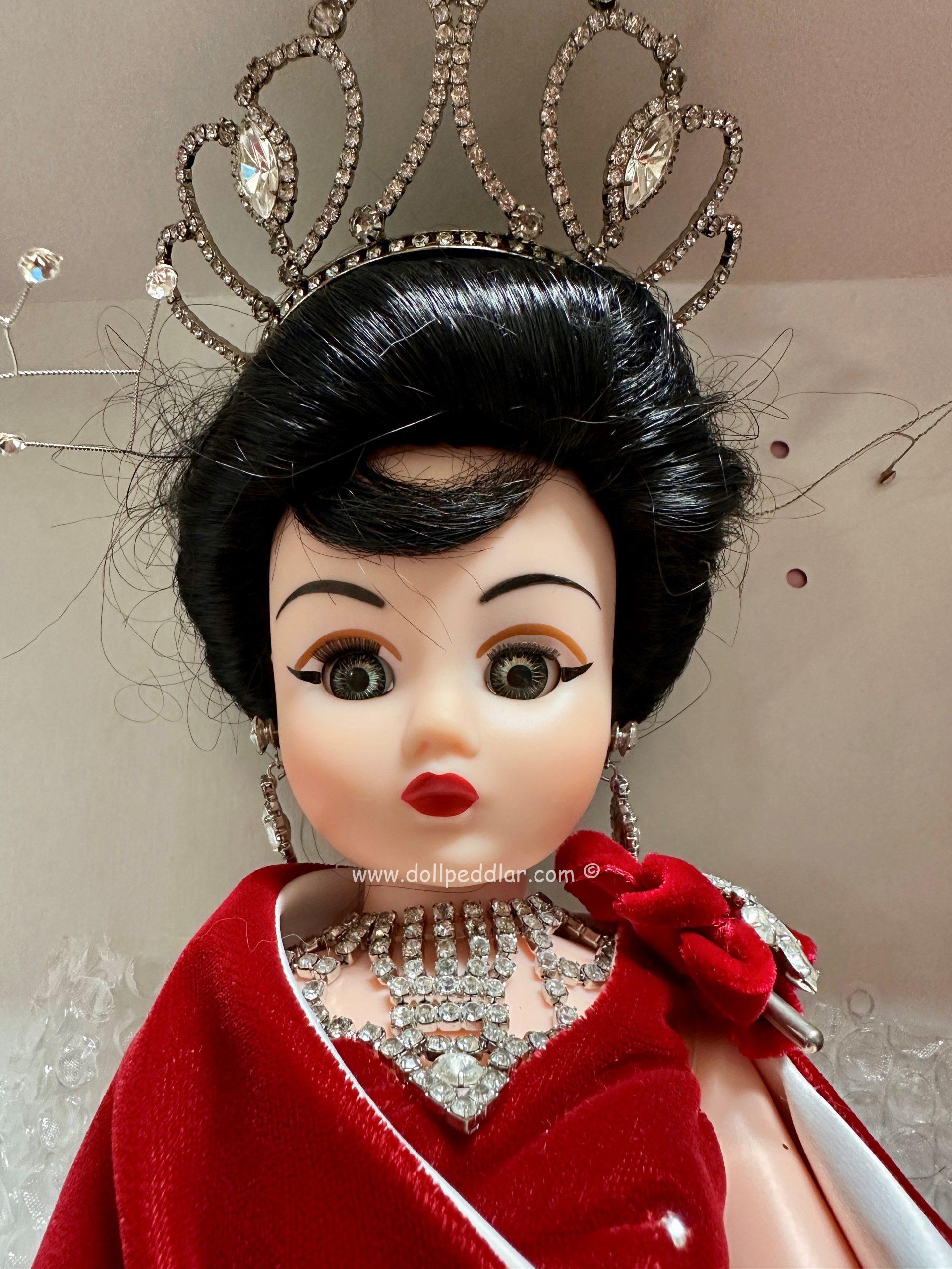 Rose Splendor - 16" Cissy - Image 2