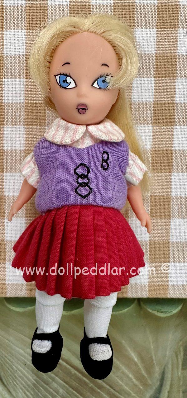 Madame Alexander Binah 9" & Binah 5" Dolls based on Madonna's Book The English Roses - Image 8