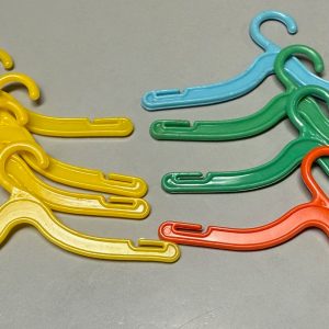 Vintage Plastic Fashion Doll Hangers (12″/Barbie) Pack of 12