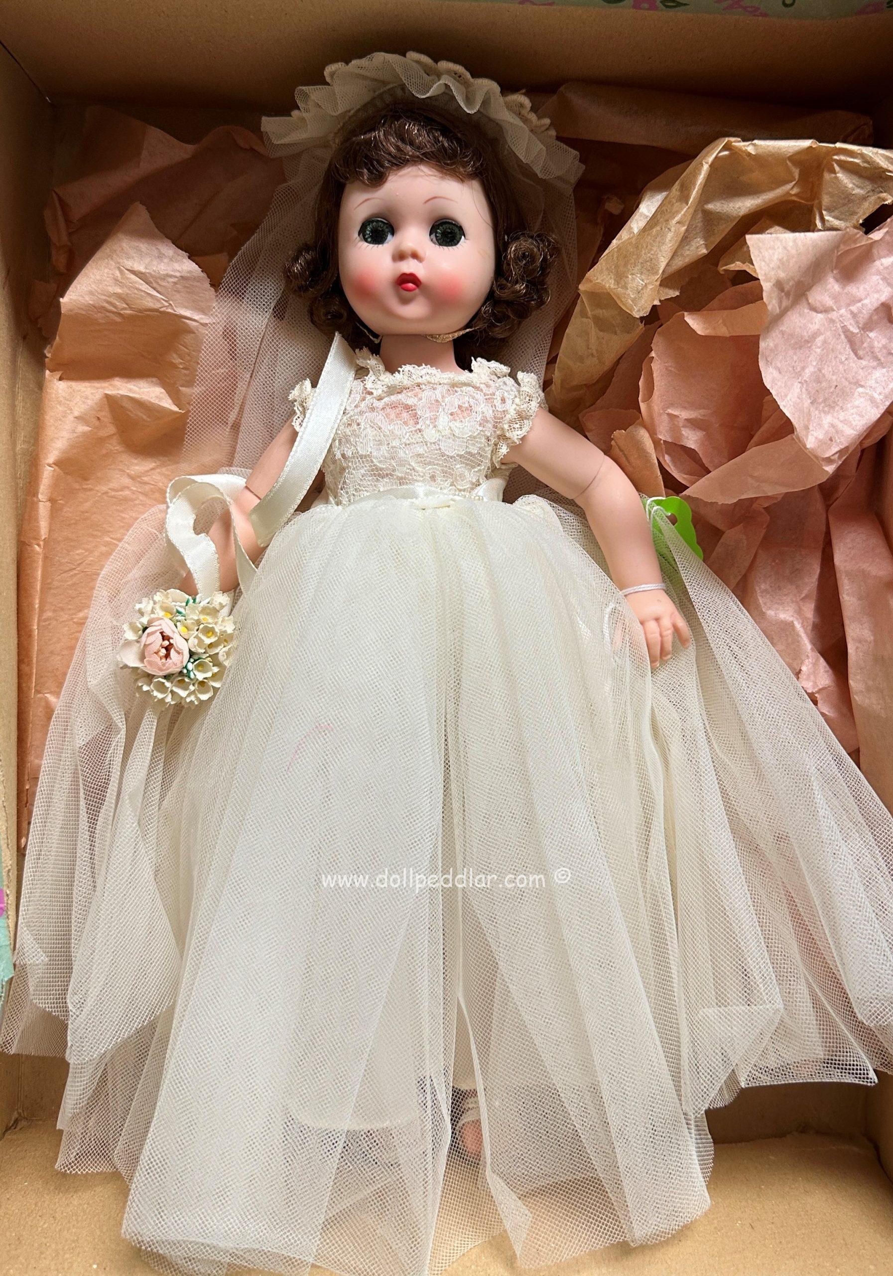 #1160 Vintage Madame Alexander Lissy Bride 12" Mint in Box - Image 2