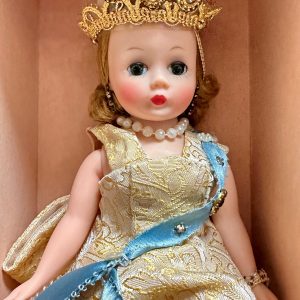 900 Queen Elizabeth Vintage Madame Alexander Doll