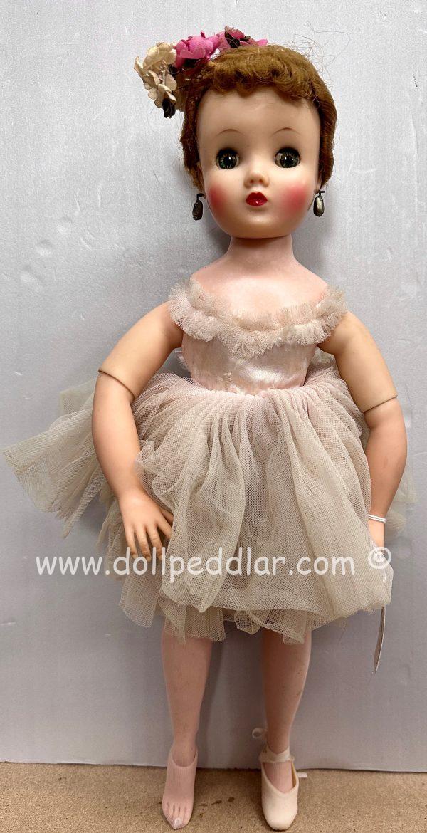 Madame Alexander Vintage 16.5" Elise Ballerina. 1950s NO BOX, NOT MINT - Image 4