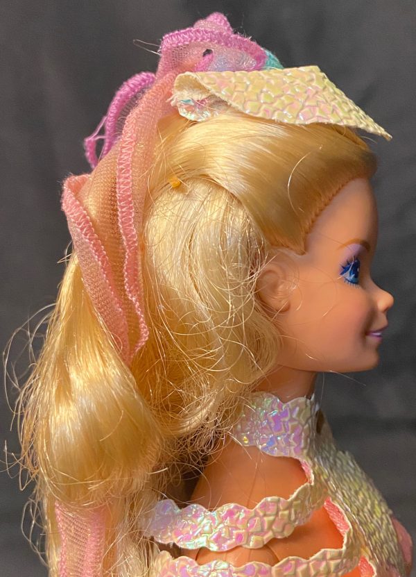 Mattel Pink Box Fantasy Barbie NO BOX - Image 3