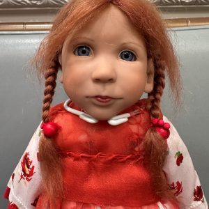 Zwergnase Art Doll Club Kunigunde 13.8″ 2000 MIB