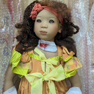 Annette Himstedt AMBER. New in her box and shipper. COA