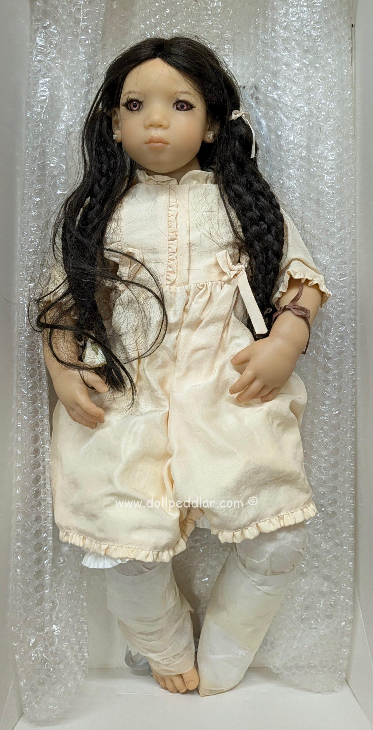 Annette Himstedt AN MEI 24 2/5"- New in her box and carton with COA - Image 5