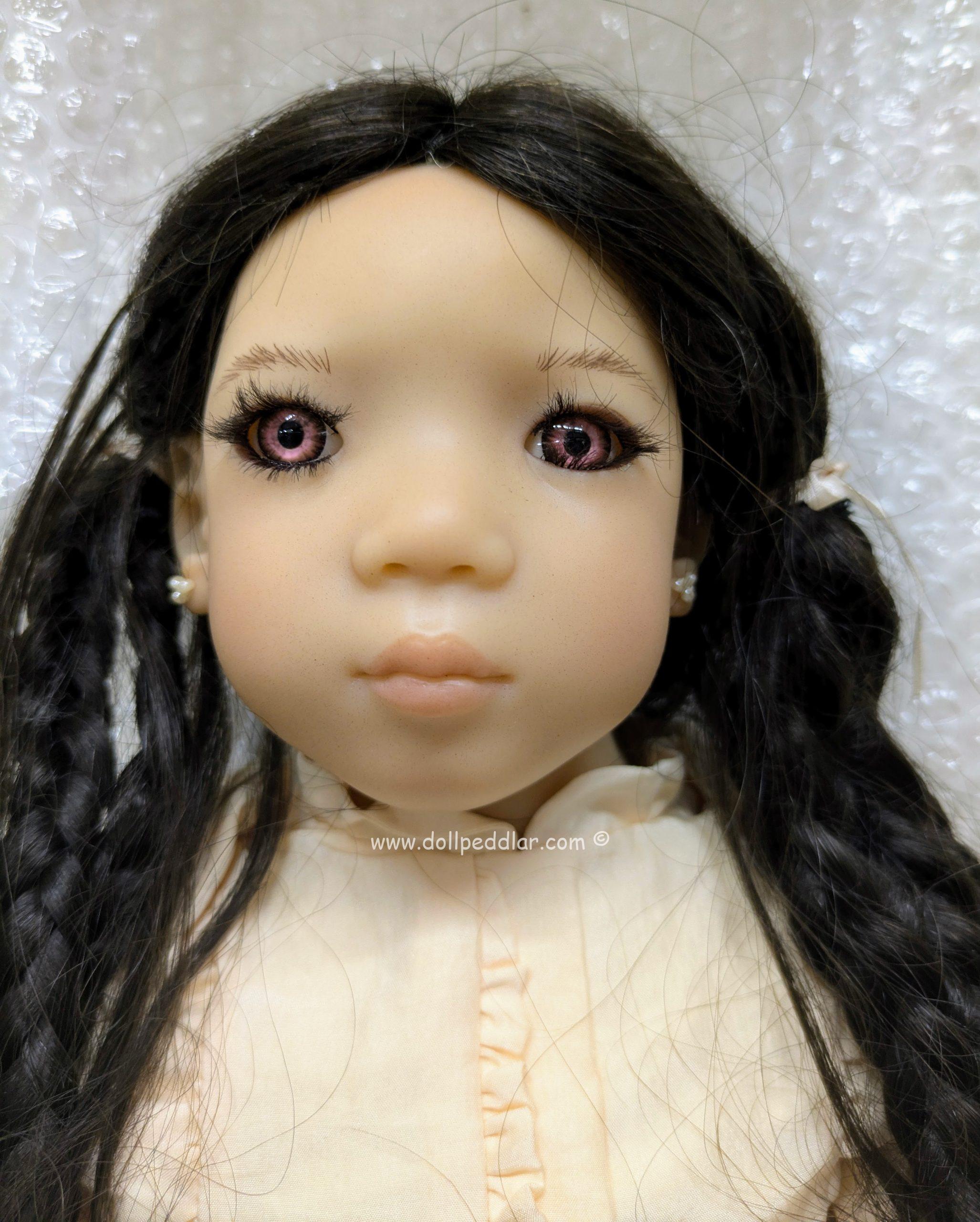 Annette Himstedt AN MEI 24 2/5"- New in her box and carton with COA - Image 2