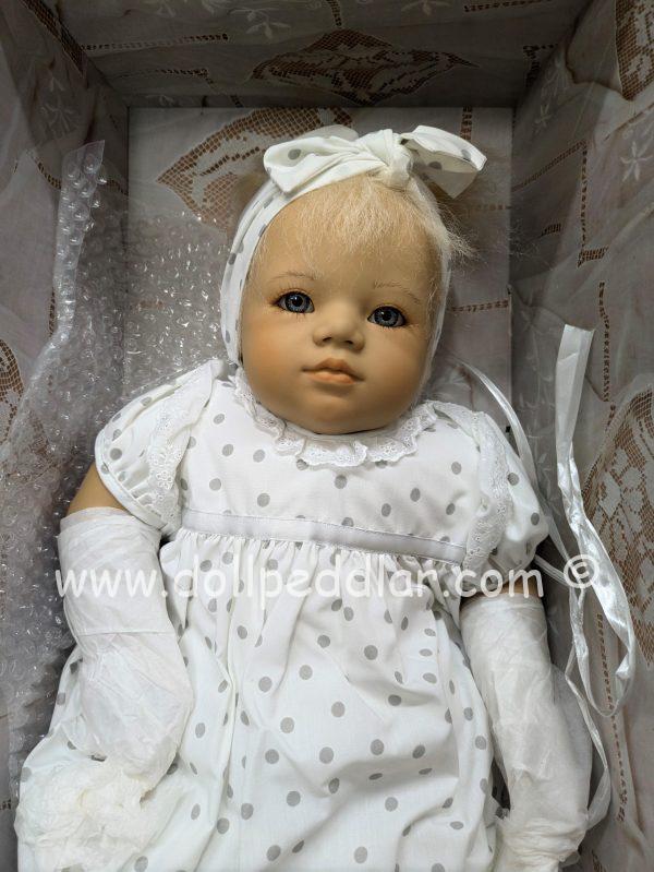 Annette Himstedt Annchen Barefoot Baby Collection. Mint in Box with Shipper - Image 4