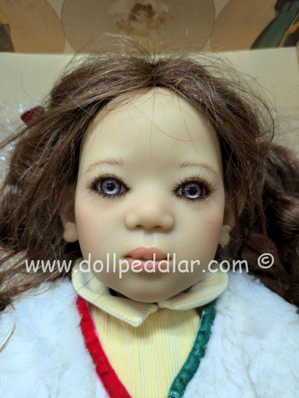 Annette Himstedt DETA.  never removed from box with shipper - Image 3