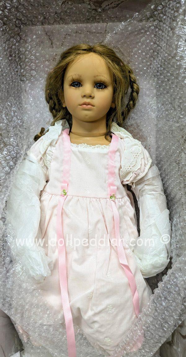 Himstedt FIENE BAREFOOT CHILDREN COLLECTION Never Removed from Box in Shipper - Image 4