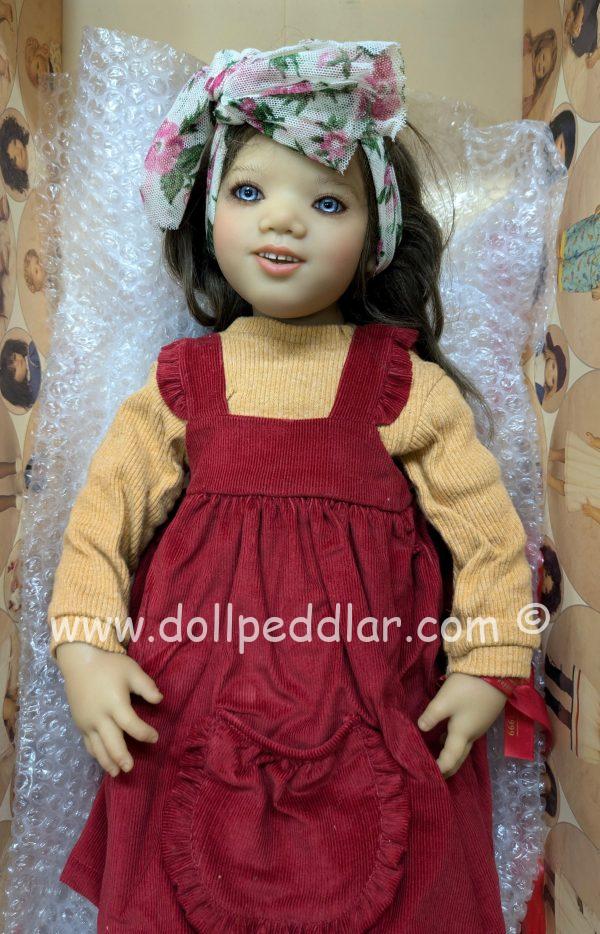 Annette Himstedt GEORGI 1.  never removed from box with shipper coa - Image 4
