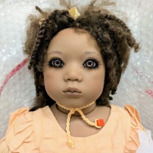 Annette Himstedt KERI never removed from box with shipper