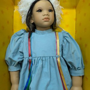 Annette Himstedt Doty Winner KIMA Images of Childhood never removed from box in shipper