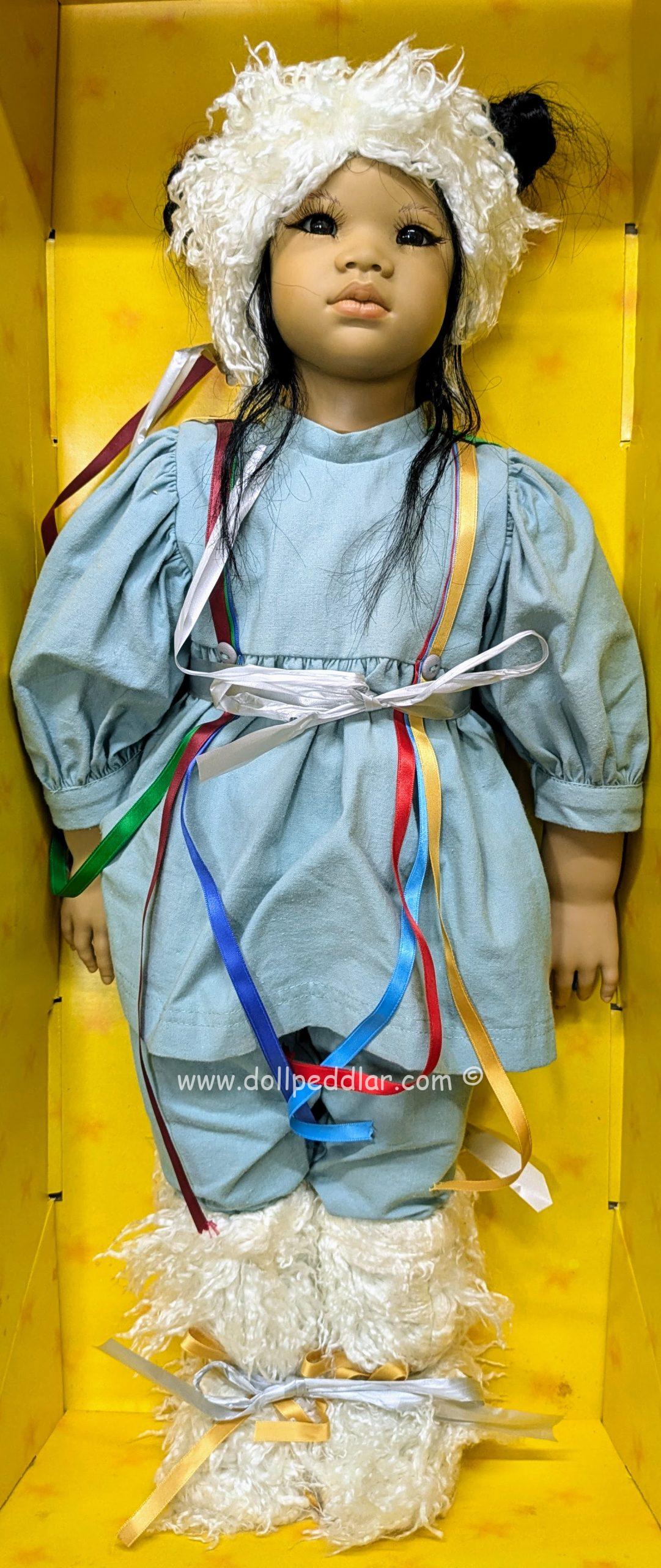 Annette Himstedt Doty Winner KIMA Images of Childhood never removed from box in shipper - Image 5