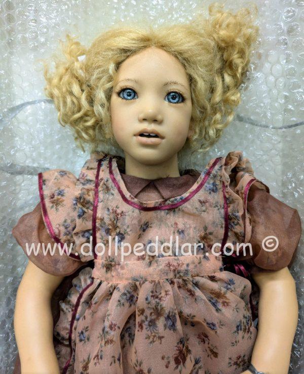 Annette Himstedt Lina 20.5"  never removed from original box in shipper - Image 5