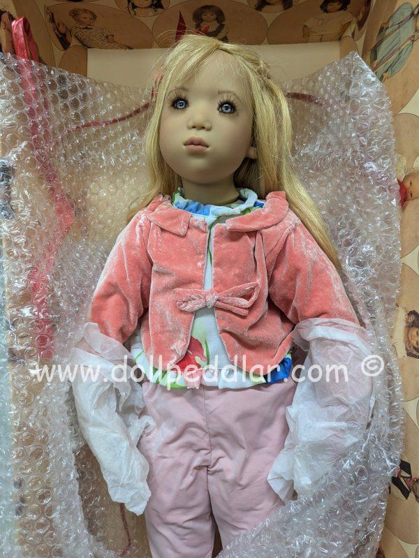 Annette Himstedt Runi #1 NRFB in Shipper, Shipper has wear from years in storage - Image 7