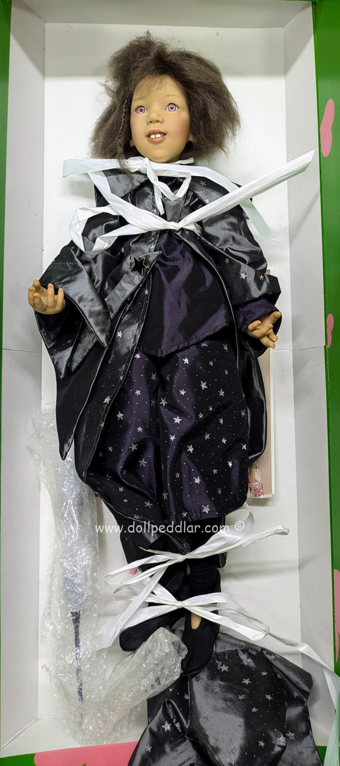 Annette Himstedt THEODOR ZAUBER 25.8" Magic outfit with broom & magic wand nrfb w/shipper - Image 4