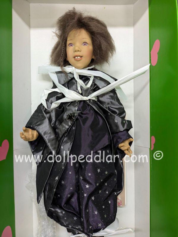 Annette Himstedt THEODOR ZAUBER 25.8"   Magic outfit with broom & magic wand nrfb w/shipper - Image 5