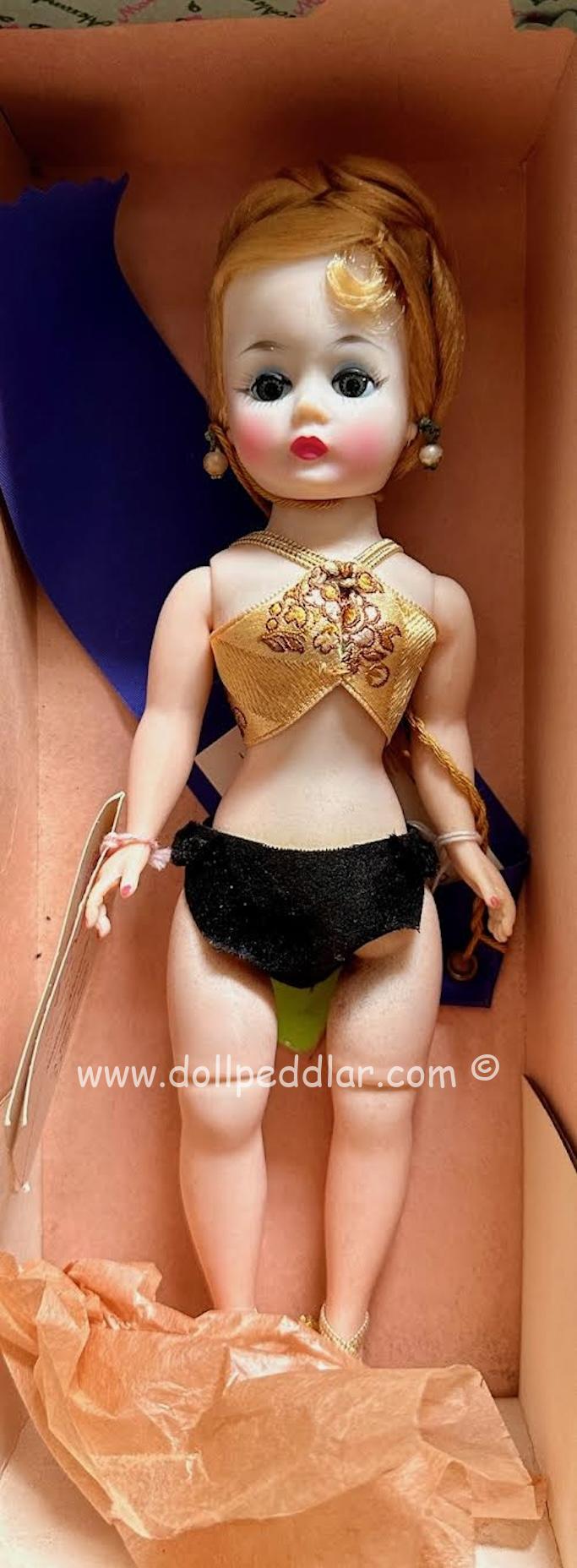 RARE Madame Alexander #900 Margot 10" Cissette 1961 Blue Ribbon Winner Mint in Box Stunning Mint Condition