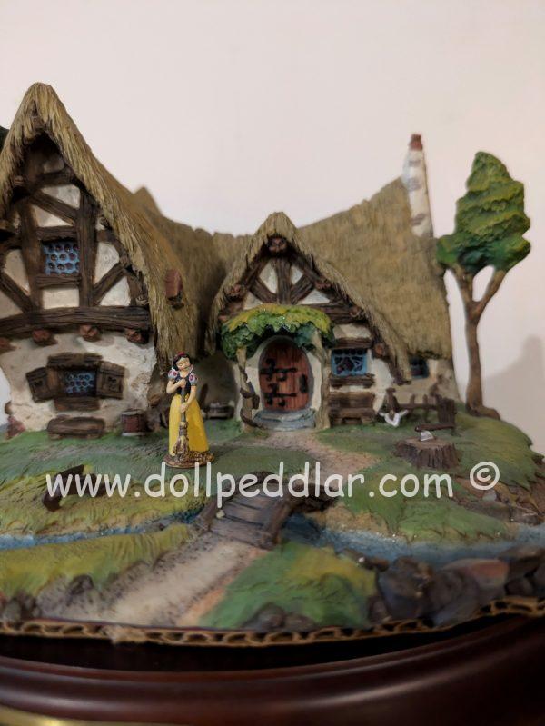 WDCC Enchanted Places Seven Dwarves Cottage Figurine NRFB w/ COA - Image 2