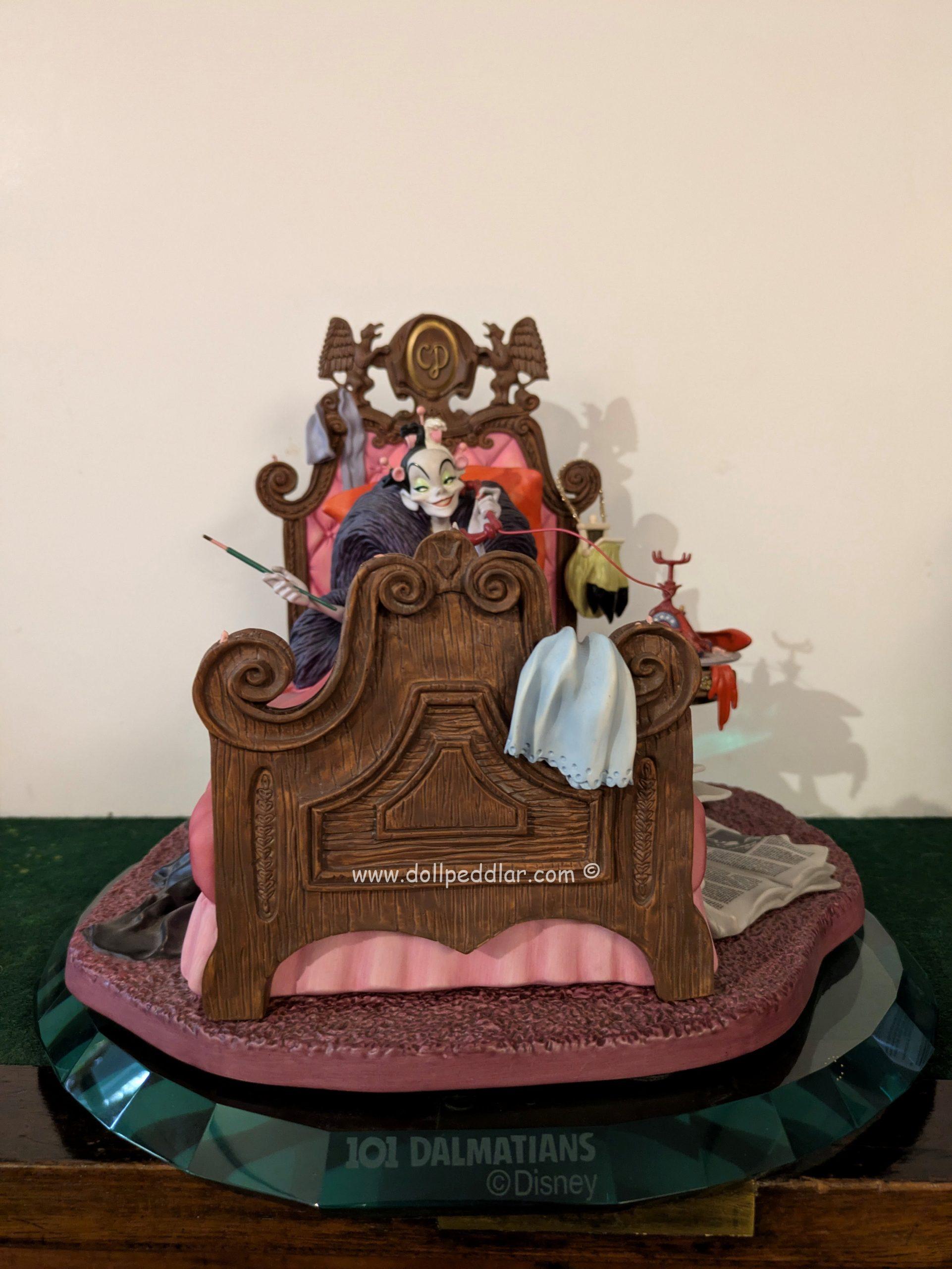 WDCC Cruella De Vil in Bed Figurine NRFB w/ COA