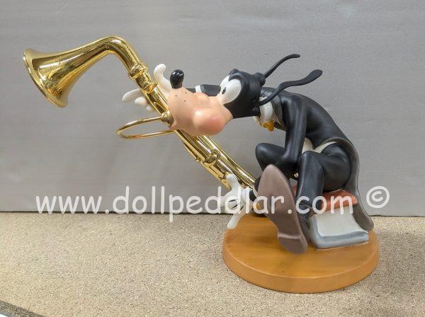 WDCC Goofy's Grace Notes Figurine NRFB w/ COA - Image 4