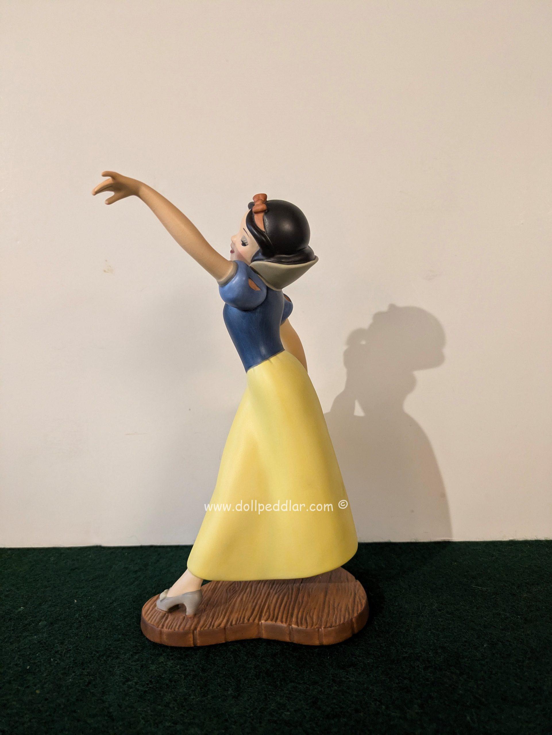 WDCC Snow White "The Fairest of Them All" Porcelain Figurine NO BOX NO COA - Image 2