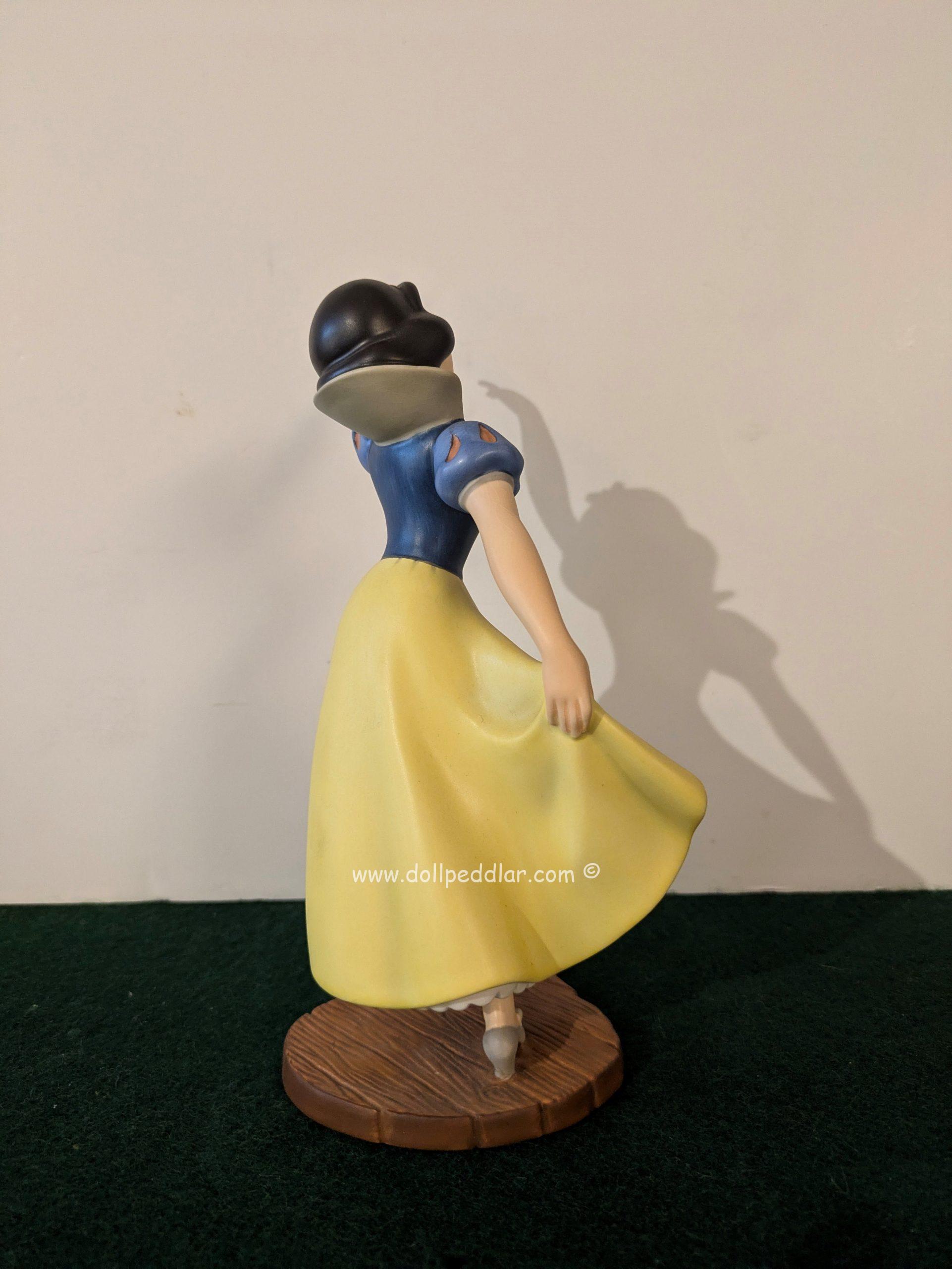 WDCC Snow White "The Fairest of Them All" Porcelain Figurine NO BOX NO COA - Image 4